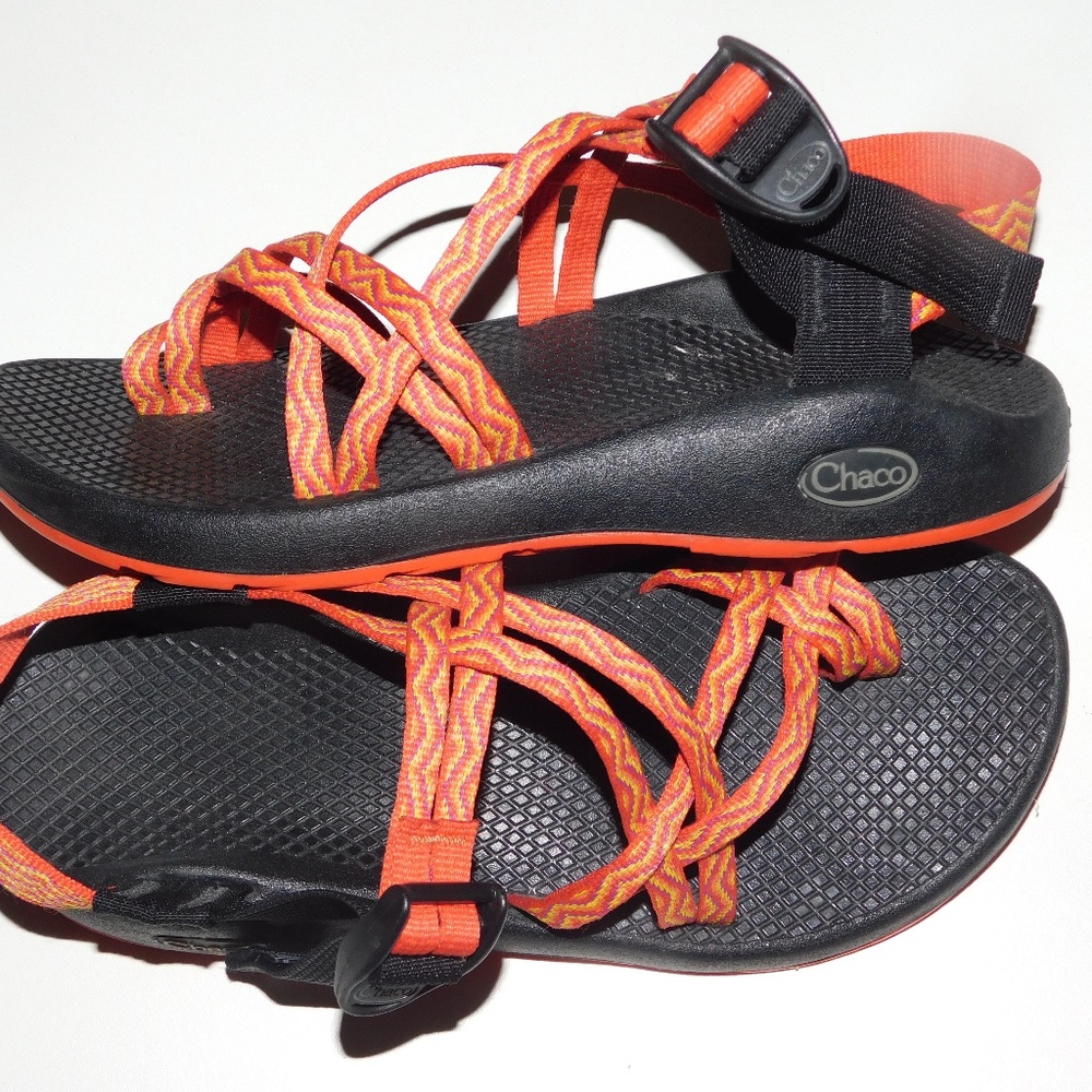 CHACO ZX/1 orange double strap sandals women 7